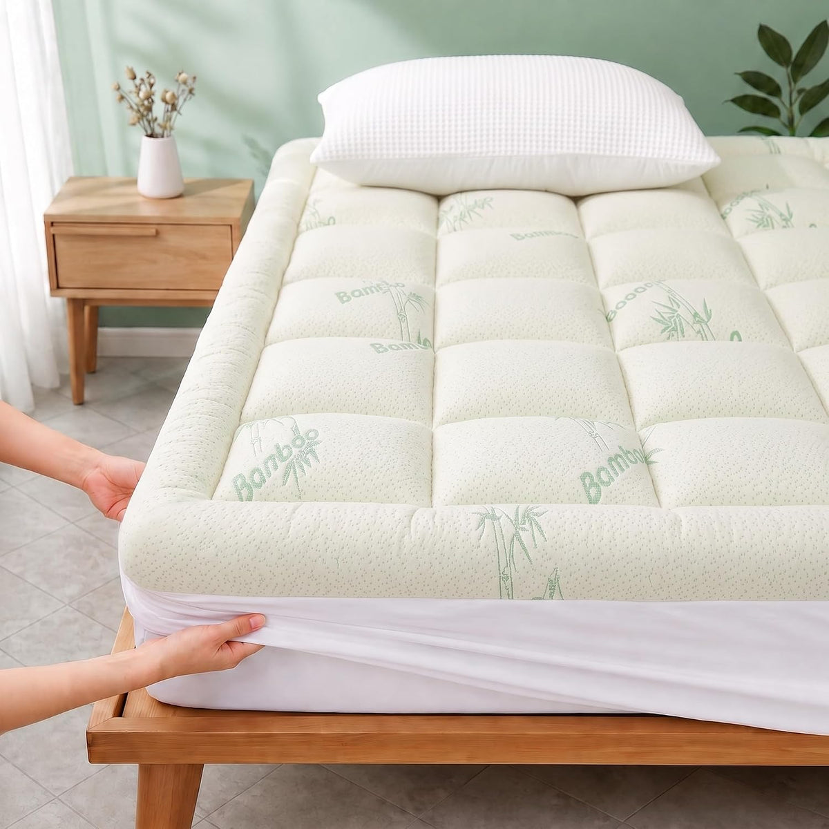 Soft Breathable King Pillow‑Top Mattress Topper